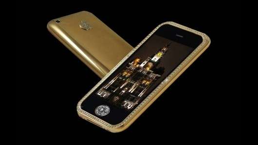 El cuarto celular mas caro del mundo: Fold Striker iPhone supreme - usd 3.2 millones