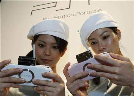 PSP 3000'in batarya ömrü daha kısa